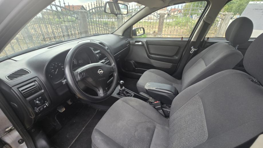 Opel Astra Classic Hatchback, fotografija 7
