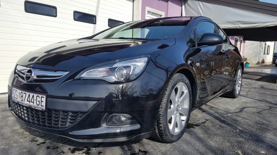 Opel Astra Coupe 1,7 CDTI Sport GTC