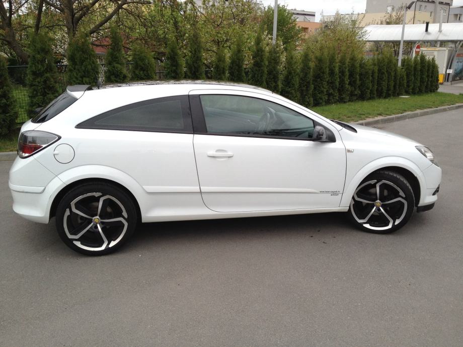 Opel gtc 2008