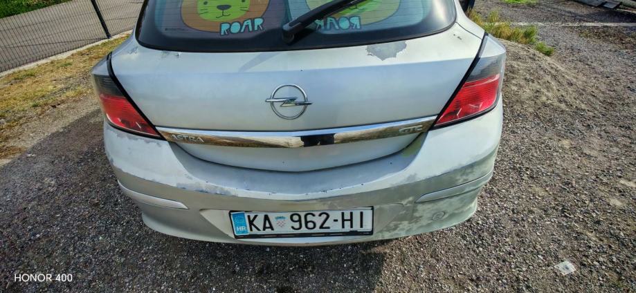 Opel Astra Coupe Gtc, fotografija 4
