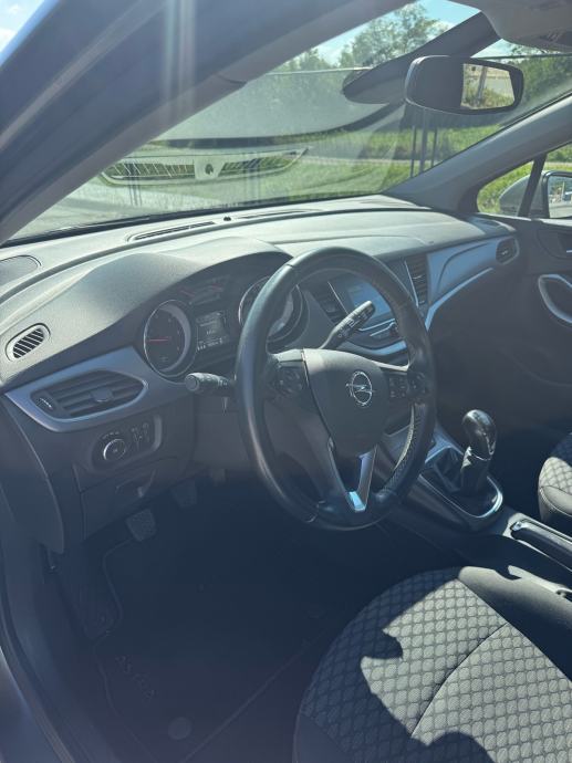 Opel Astra Enjoy 1.6 cdti, fotografija 10