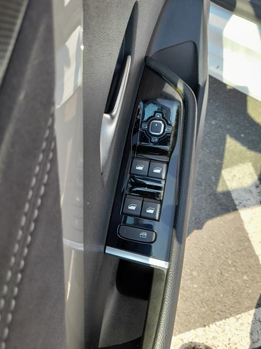 Opel Astra GSe PHEV F 1,6 AT8 *LEASING BEZ UČEŠĆA!, fotografija 20
