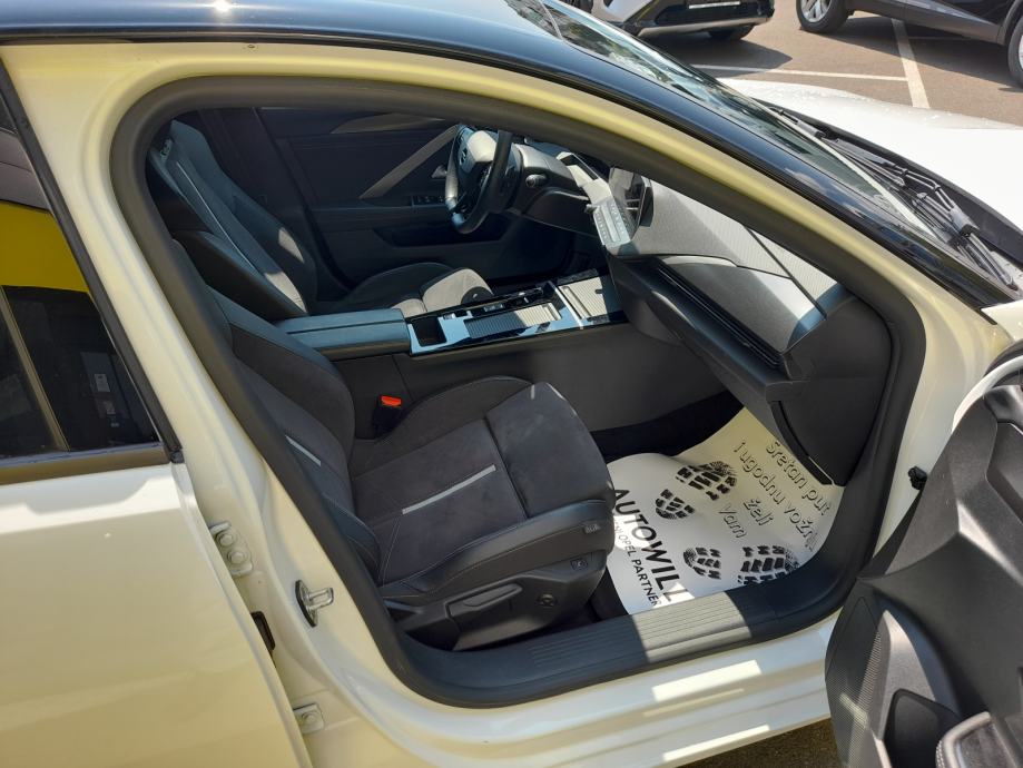 Opel Astra GSe PHEV F 1,6 AT8 *LEASING BEZ UČEŠĆA!, fotografija 13
