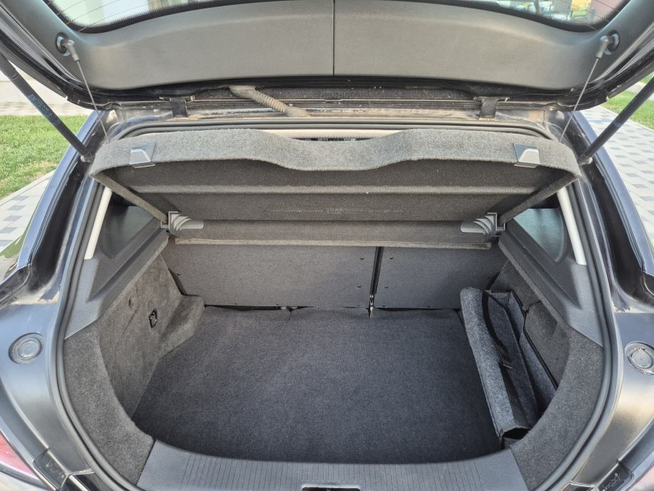 Opel Astra GTC 1.6 16v 2009g REG:03/27 SERVISNA 1-VLASKIK SUPER STANJE, fotografija 11