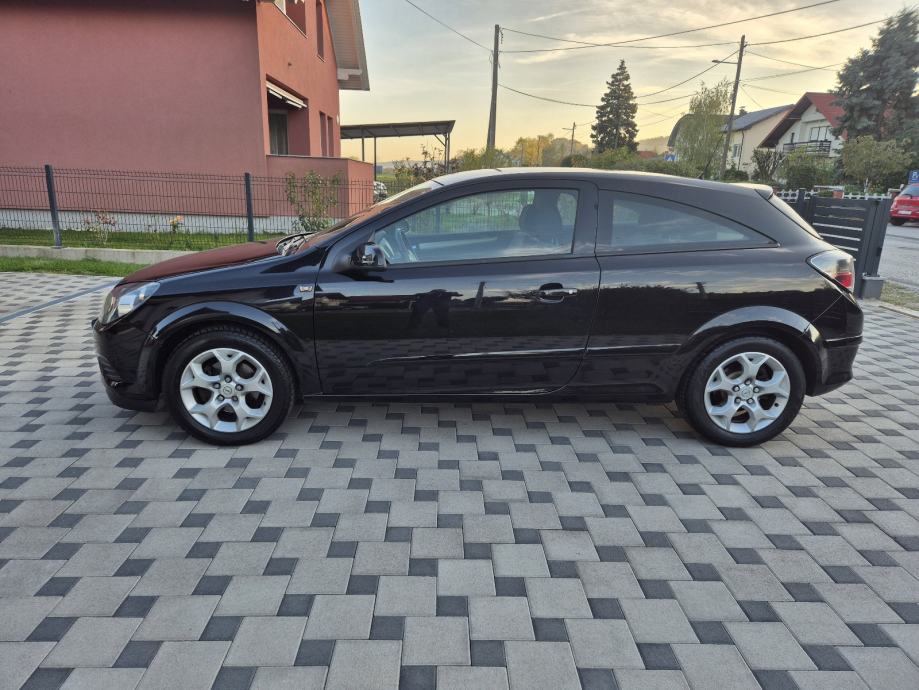 Opel Astra GTC 1.6 16v 2009g REG:03/27 SERVISNA 1-VLASKIK SUPER STANJE, fotografija 2