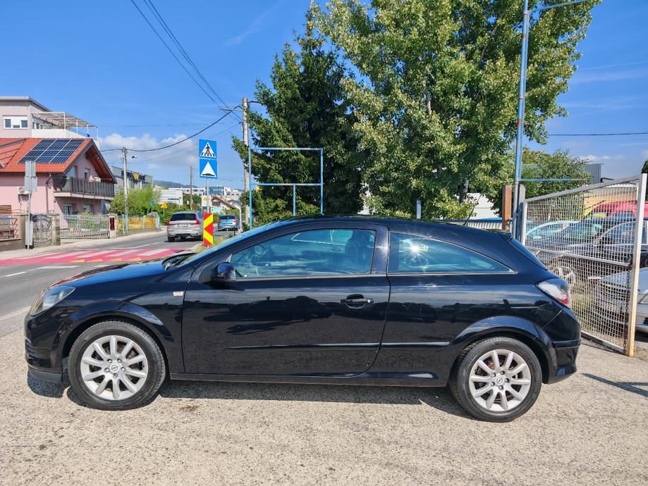 Opel Astra GTC 1,6 16V Kraj 08g, odlična, fotografija 4