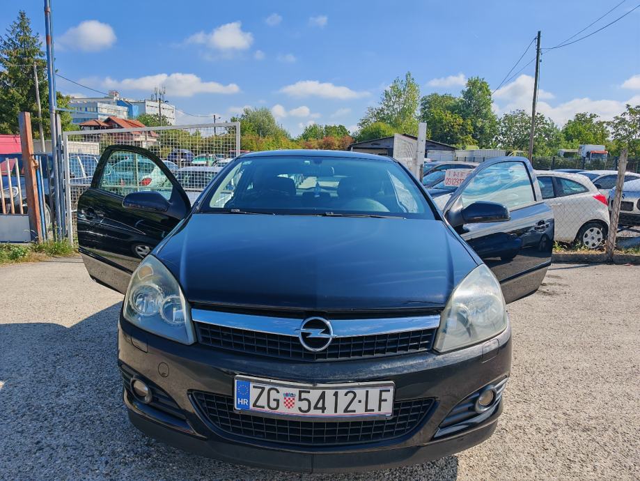 Opel Astra GTC 1,6 16V Kraj 08g, odlična, fotografija 9