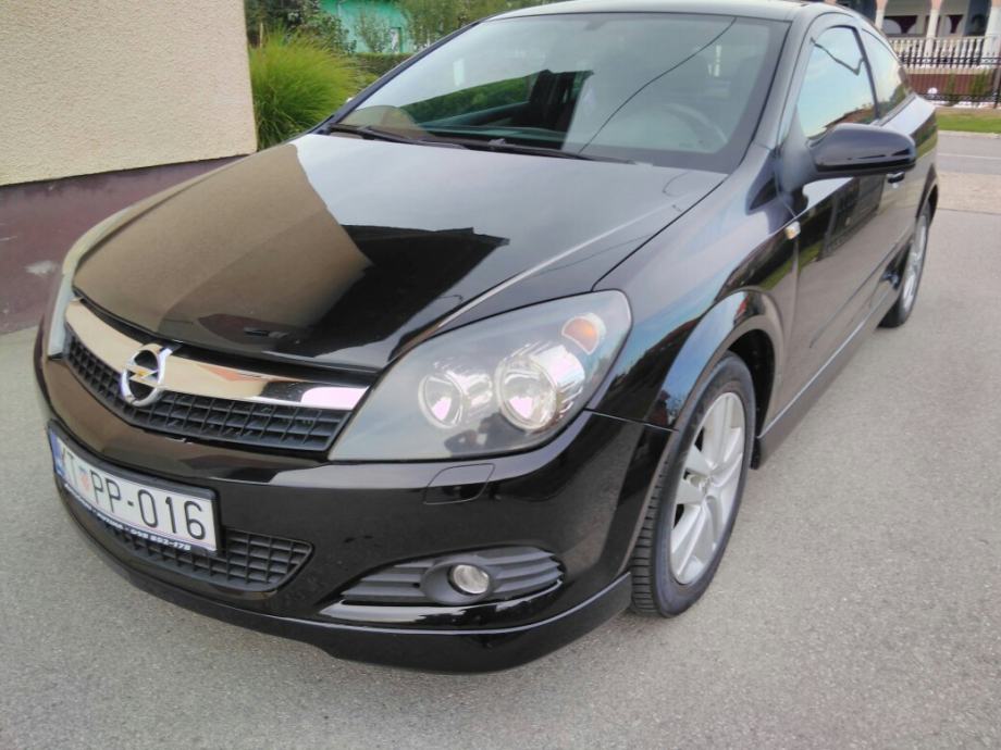 Opel astra gtc 2008