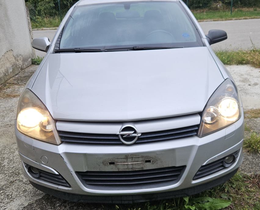 Opel Astra H 2004 1,8 16V, fotografija 2