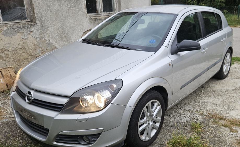 Opel Astra H 2004 1,8 16V, fotografija 3