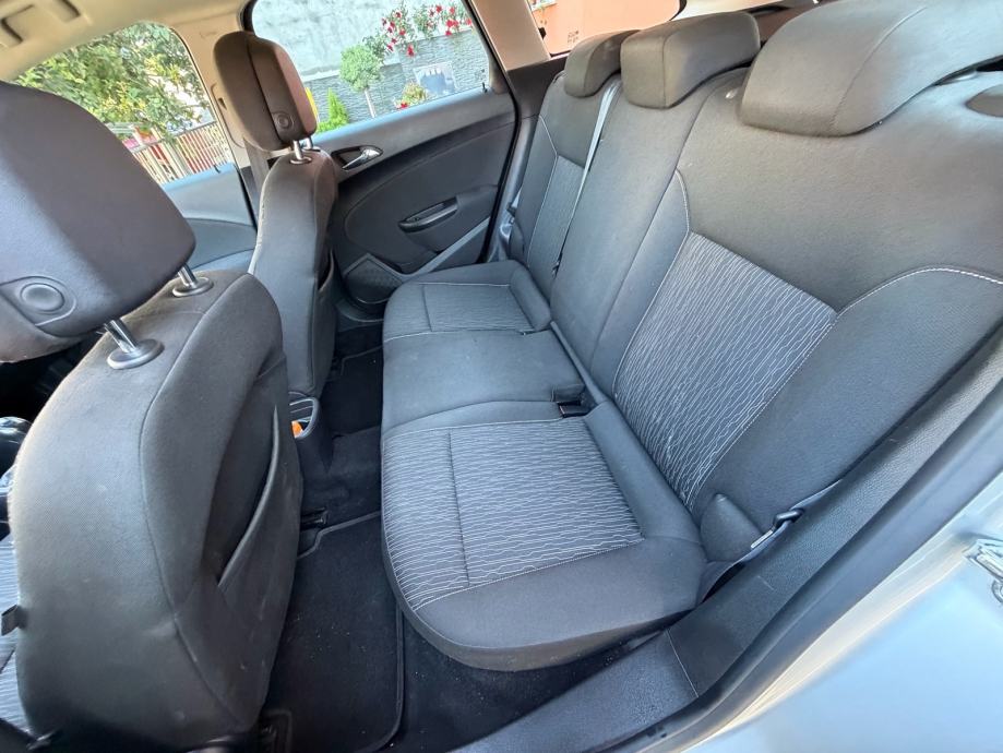 Opel Astra J Karavan 1.6 CDTI •137,000 KM•ISPIS KM•KLIMA•EURO 6•, fotografija 14