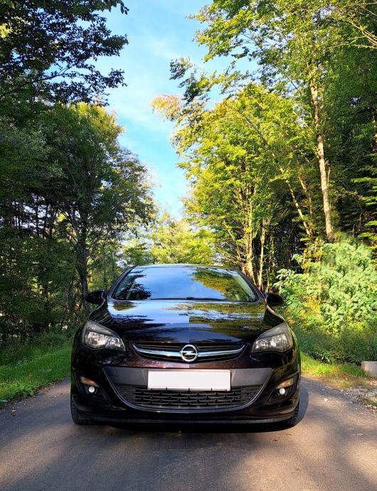 Opel Astra J Sedan 1.6 CDTI ecoFLEX, fotografija 7