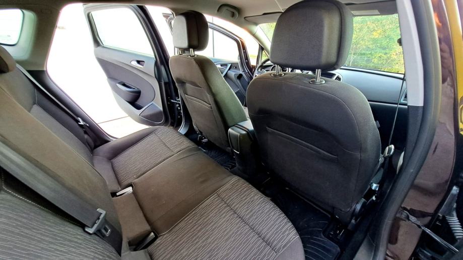 Opel Astra J Sedan 1.6 CDTI ecoFLEX, fotografija 14