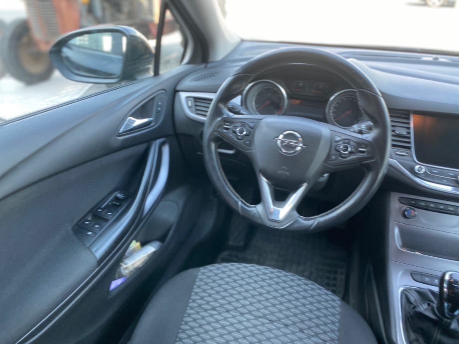 Opel Astra K 1.6 CDTI 2016 god (Prodaja i zamjena), fotografija 10