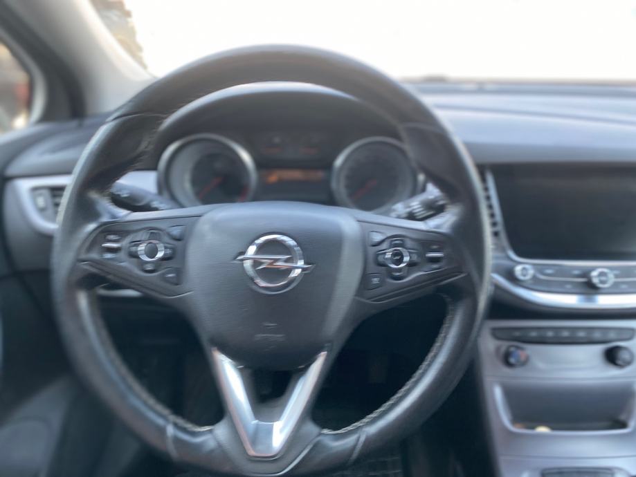 Opel Astra K 1.6 CDTI 2016 god (Prodaja i zamjena), fotografija 11