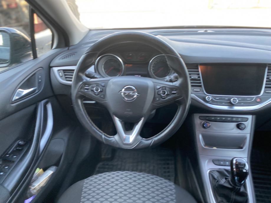 Opel Astra K 1.6 CDTI 2016 god (Prodaja i zamjena), fotografija 12