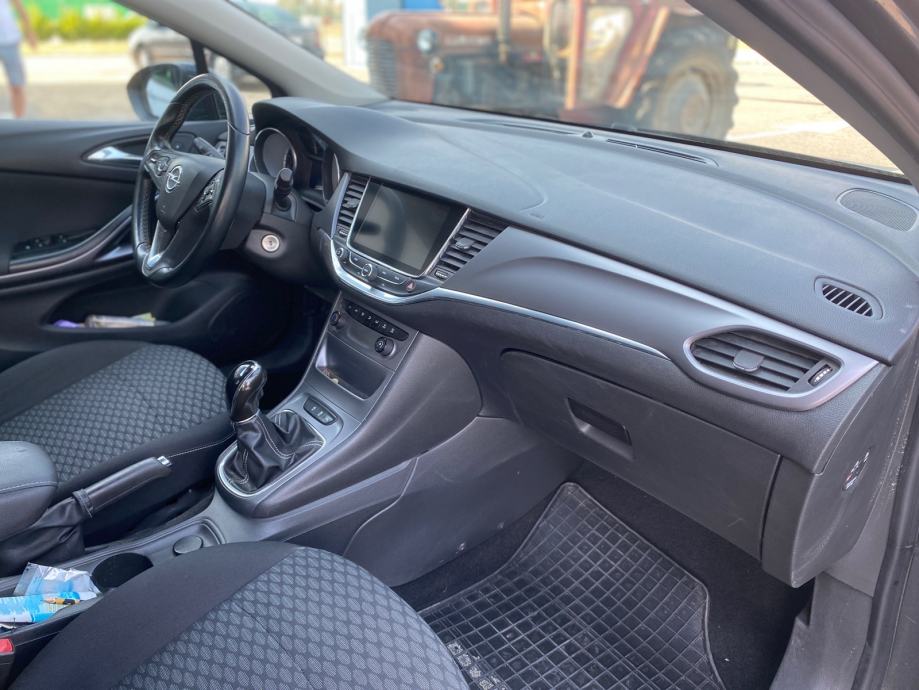 Opel Astra K 1.6 CDTI 2016 god (Prodaja i zamjena), fotografija 17