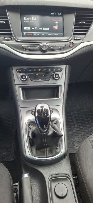 ✅Opel Astra K 1.6 Cdti//NOVI LANAC+ SET KVAČILA//HR AUTO//TOP STANJE, fotografija 16