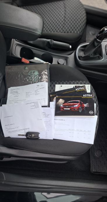 ✅Opel Astra K 1.6 Cdti//NOVI LANAC+ SET KVAČILA//HR AUTO//TOP STANJE, fotografija 17