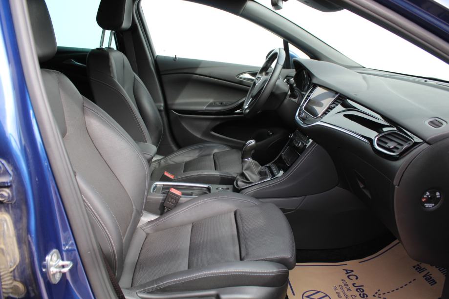 Opel Astra K Sports Tourer Ultimate Start/Stop, fotografija 12