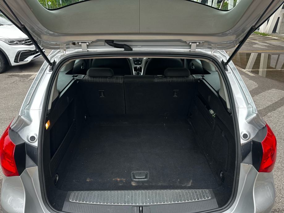 Opel Astra Karavan 1.3 CDTI Registriran godinu dana 09/2027 Klima, fotografija 15