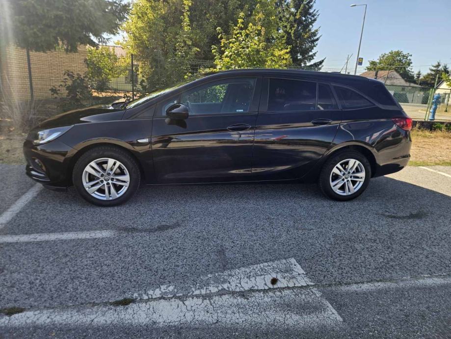 Opel Astra Karavan 1.4 Turbo 2017god., fotografija 2