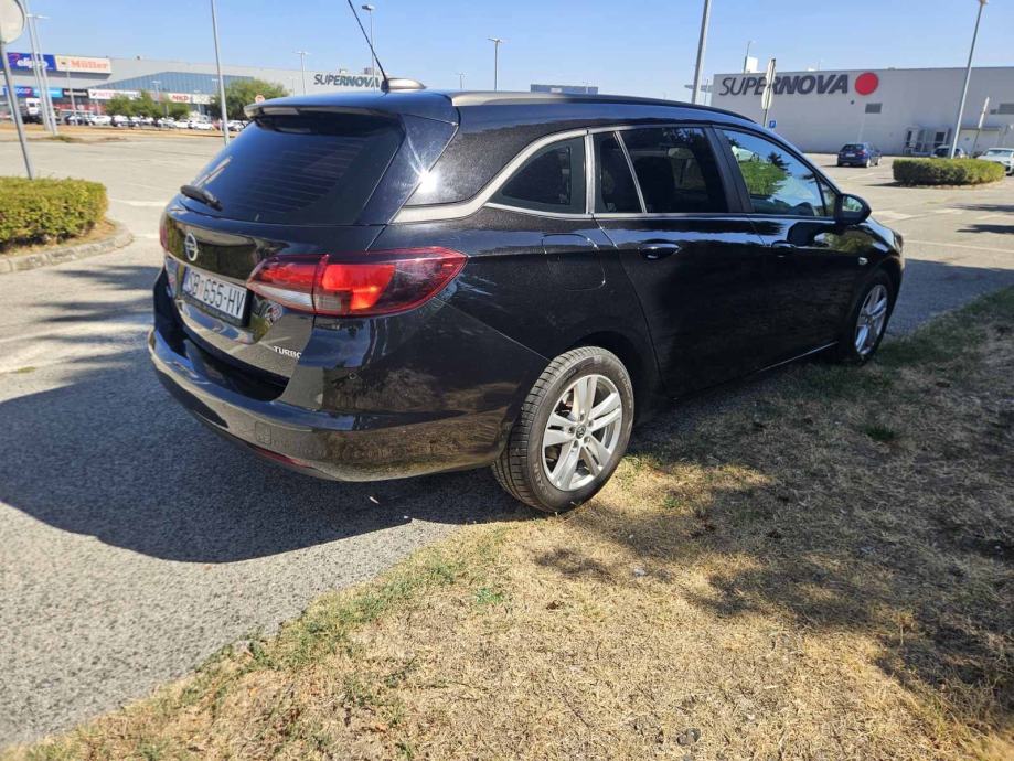 Opel Astra Karavan 1.4 Turbo 2017god., fotografija 3