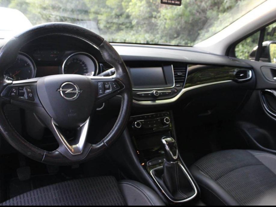 Opel Astra Karavan 1,5 D, fotografija 6