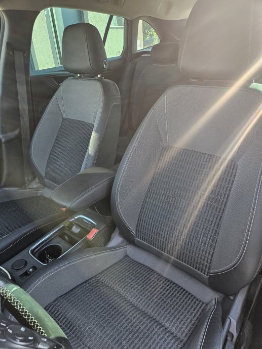 Opel Astra Karavan 1,5 D, fotografija 2
