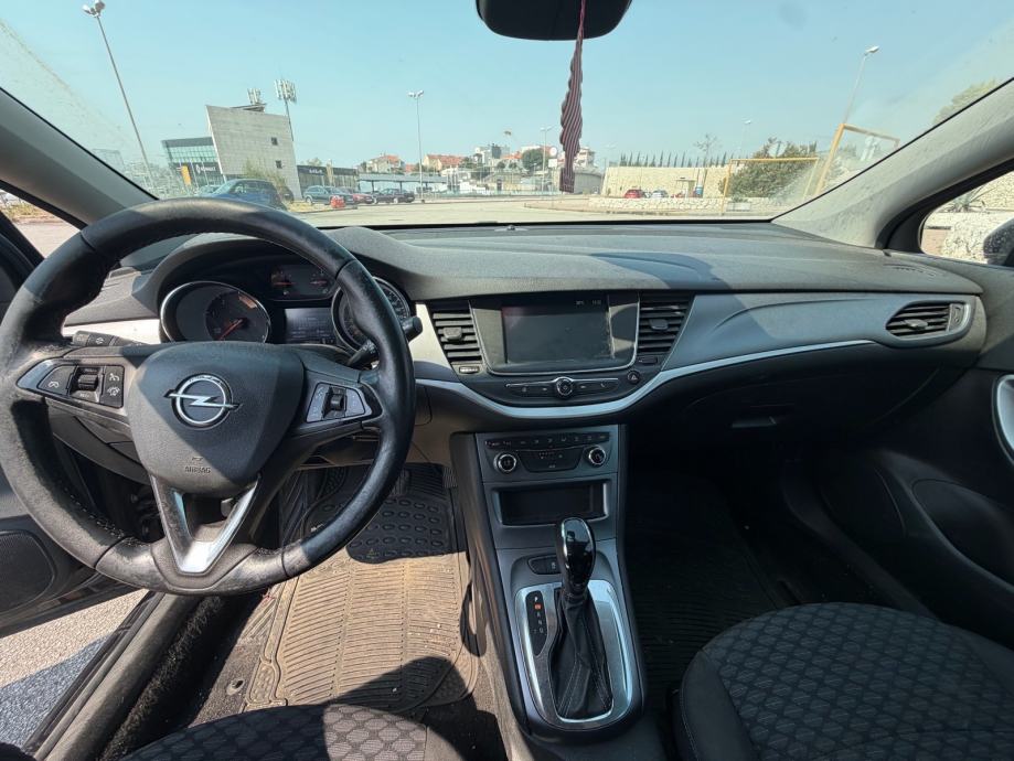 Opel Astra Karavan 1.6 automatik, fotografija 4