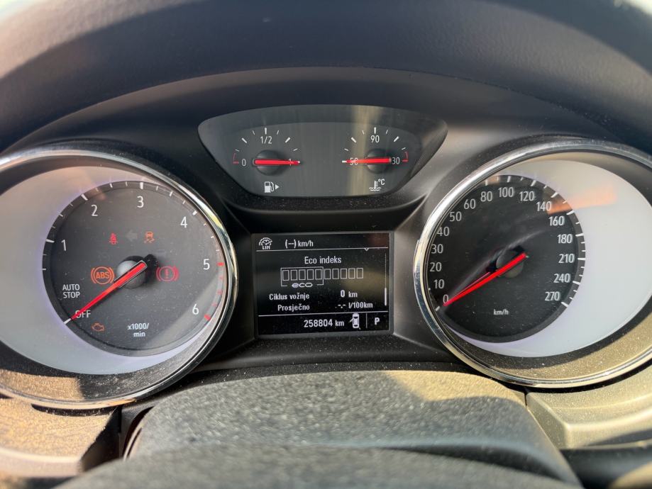 Opel Astra Karavan 1.6 automatik, fotografija 5