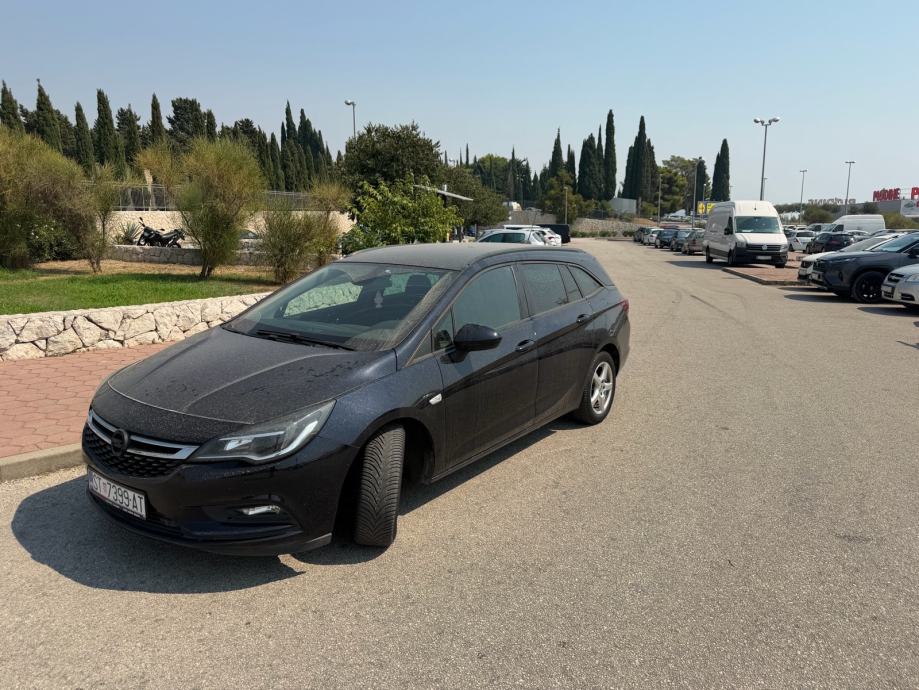 Opel Astra Karavan 1.6 automatik, fotografija 9