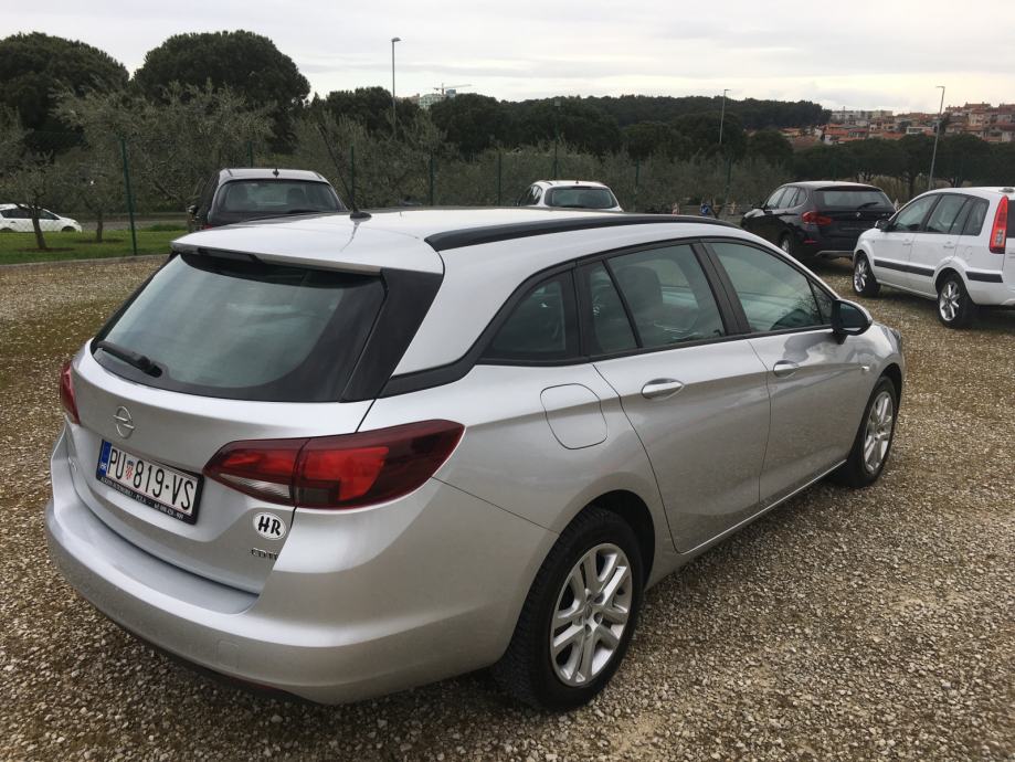 Opel Astra Karavan 1,6 CDTI automatik, fotografija 4