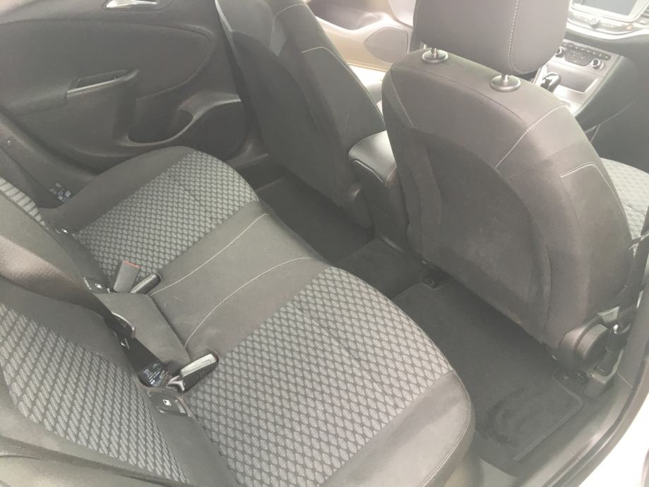 Opel Astra Karavan 1,6 CDTI automatik, fotografija 12