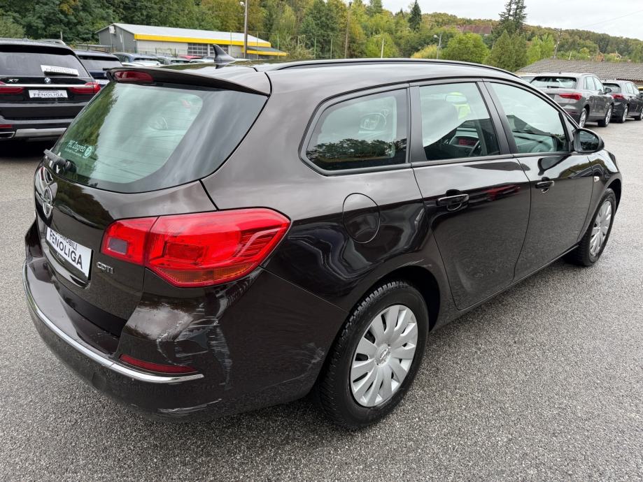 Opel Astra Karavan 1.6 CDTi Enjoy,159.000KM,KLIMA,REG. DO 12./2026.!, fotografija 2