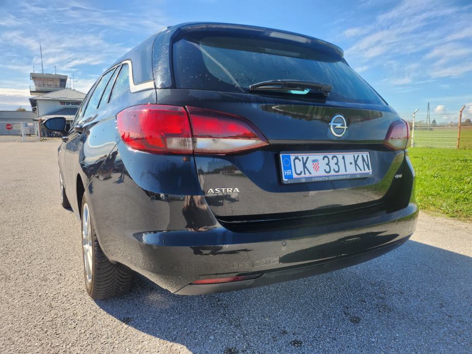 Opel Astra Karavan