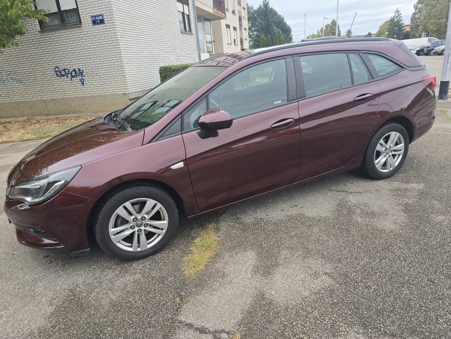 Opel Astra Karavan 1.6 CDTI, fotografija 7