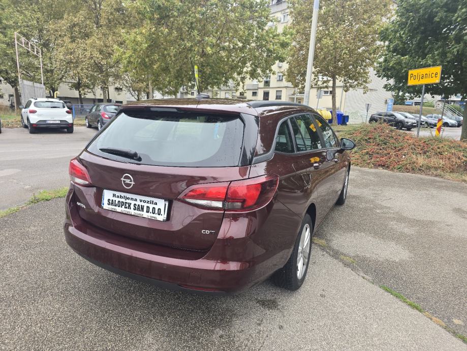 Opel Astra Karavan 1.6 CDTI, fotografija 3