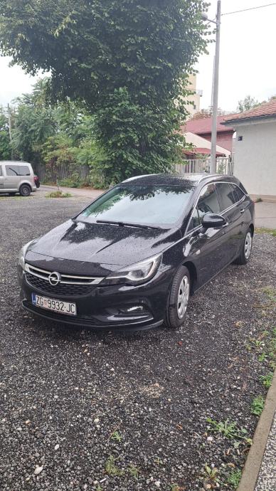 Opel Astra Karavan