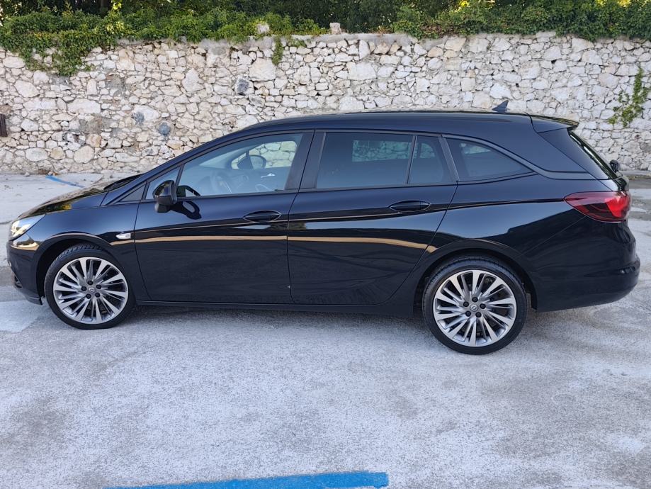 Opel Astra Karavan 1.6 CDTI, fotografija 12