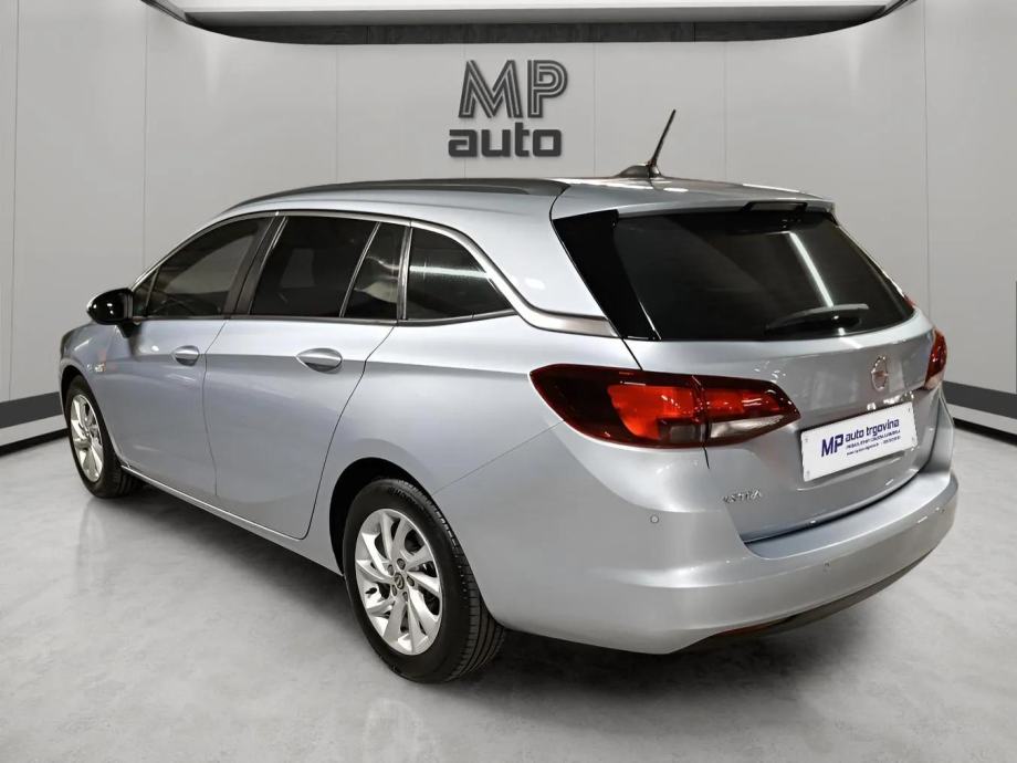 Opel Astra Karavan 1.6cdti, fotografija 11