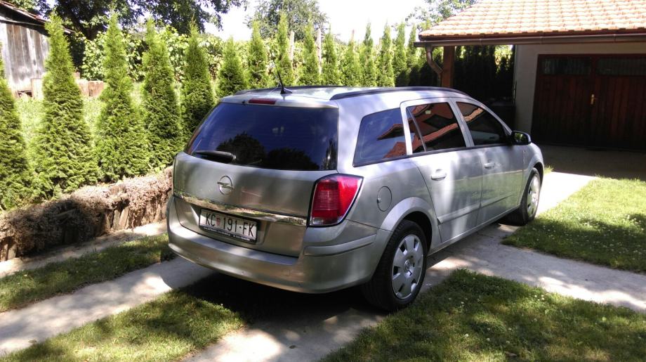 Opel Astra Karavan  1,9 CDTI ČITAJ OGLAS