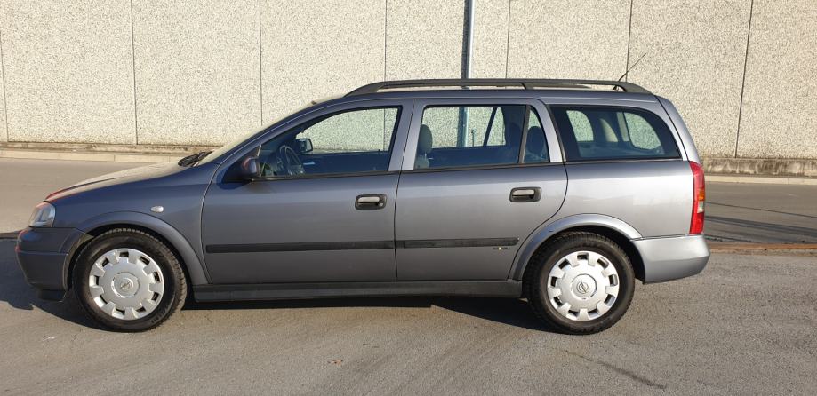 Opel astra caravan 2007