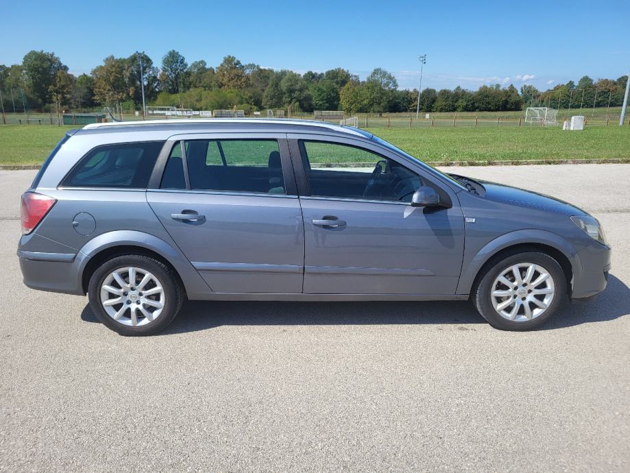 Opel Astra Karavan Caravan 1,9CDTI***1.vlasnik,**, fotografija 5