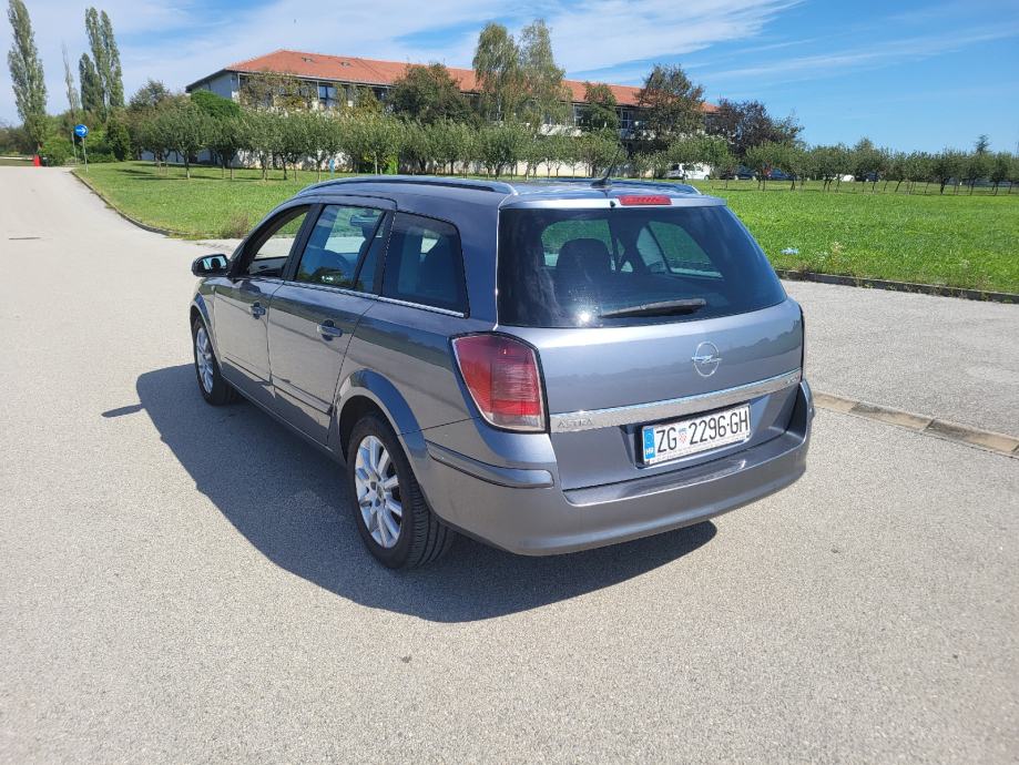 Opel Astra Karavan Caravan 1,9CDTI***1.vlasnik,**, fotografija 6