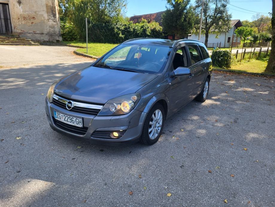 Opel Astra Karavan Caravan 1,9CDTI***1.vlasnik,**, fotografija 11