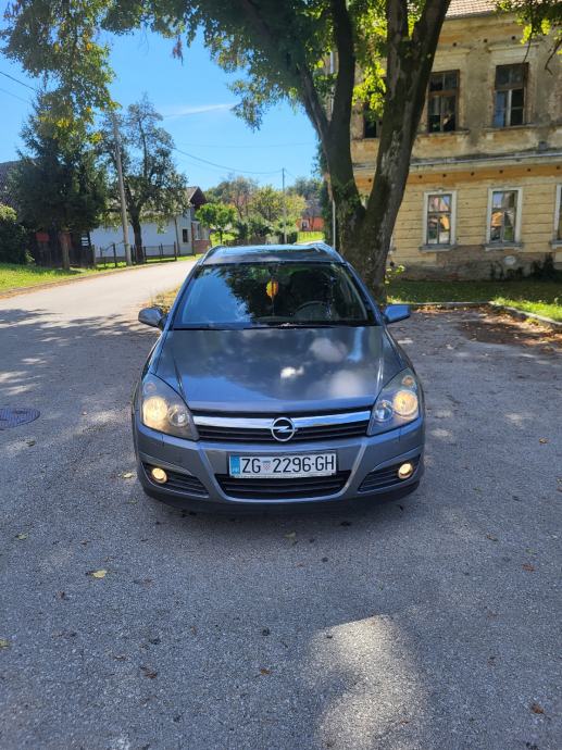 Opel Astra Karavan Caravan 1,9CDTI***1.vlasnik,**, fotografija 12