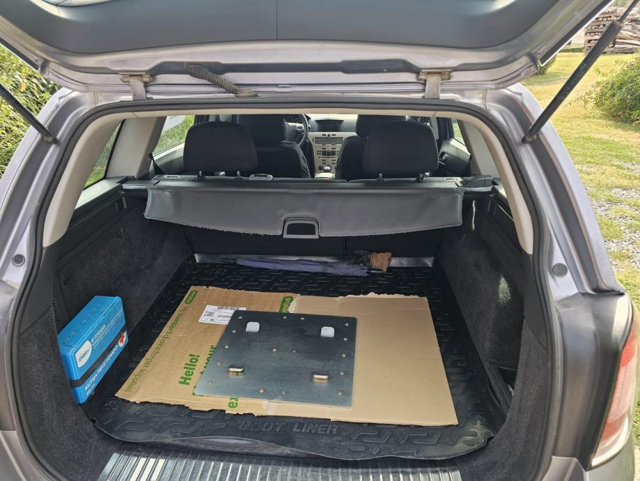 Opel Astra Karavan Caravan 1,7 CDTI, fotografija 5