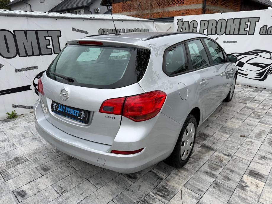 Opel Astra Karavan Sports 1,7 CDTI =REG 1 GOD= KLIMA= KARTICE- 36 RATA, pogled izvana - slika 3