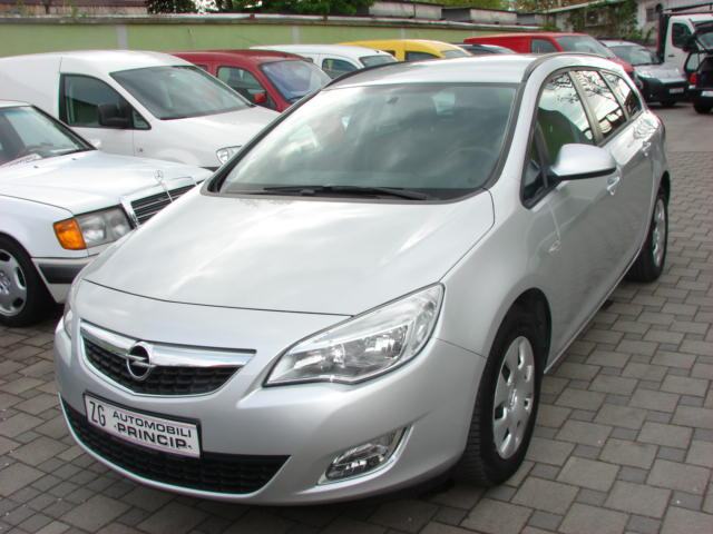Opel Astra Karavan Sports 1,7 CDTI Sport